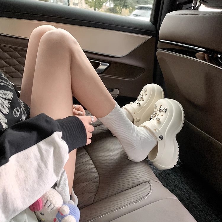 [Sheii Su Yinyin] La puerta de la cueva durará para siempre ~ 5cm pétalos de diamantes de imitación plataforma de suela gruesa sandalias de Baotou zapatillas de mujer zapatos con agujeros