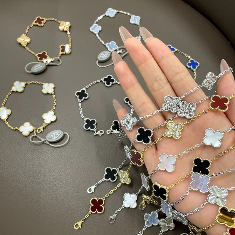 High-End V-Gold Four-Leaf Clover Five-Flower Bracelet for Women, Plated with 18K Rose Gold, Red Agate, White Mother-Of-Pearl, Wholesale from Manufacturer, Live Broadcast High-End V-Gold Four-Leaf Clover Five-Flower Bracelet for Women, Plated with 18K Rose Gold, Red Agate, White Mother-Of-Pearl, Wholesale from Manufacturer, Live Broadcast