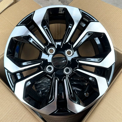 New Fit Wheel Hub 15inch Hub - wheel-hub-valve-center-cap-nut