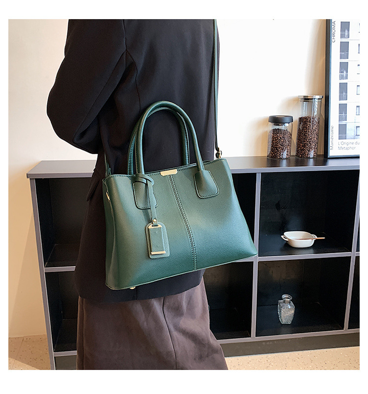1612g Weight Synthetic Leather Lining Material Magnetic Buckle Closure Type Top Handle Strap Type Women's Pu Leather Solid Color Elegant Square Magnetic Buckle Handbag Square Bag