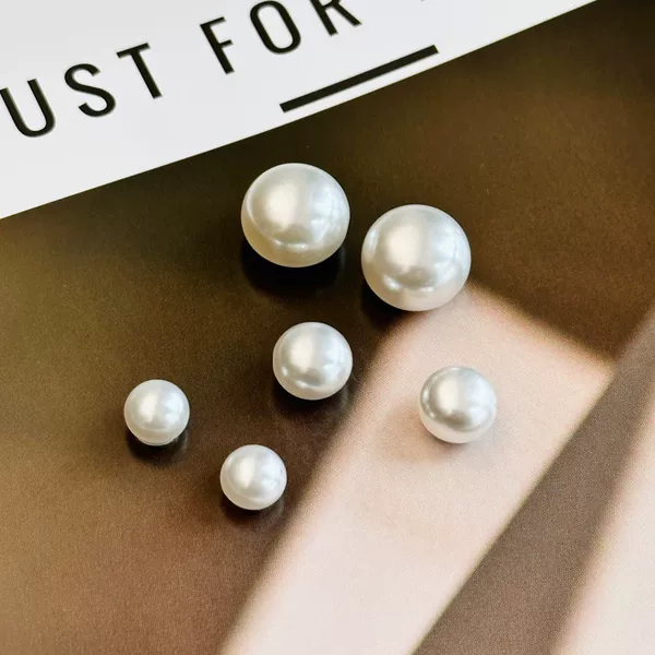 Pearl Magnetic Cochlear Nails Without Pierced Ear Clips Hong Kong Style Earrings Retro Versatile Simple Pearl Earrings