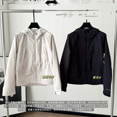 早秋新品 女子防风防水日常通勤徒步印花宽松连帽冲锋衣外套