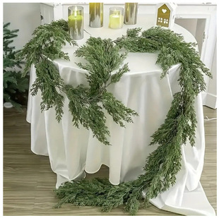 �羳؛Դ�ɰ��ٗl�Gɫ��c�}�Q�����b����ٗl��ᘼ�ֲ��R�d