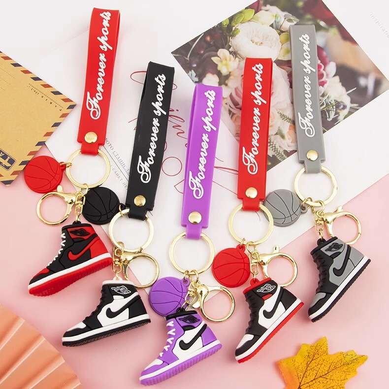 Aj Shoe Sneaker Model Keychain 3D Nike Pendant Basketball Ornament Small Gift Car Keychain