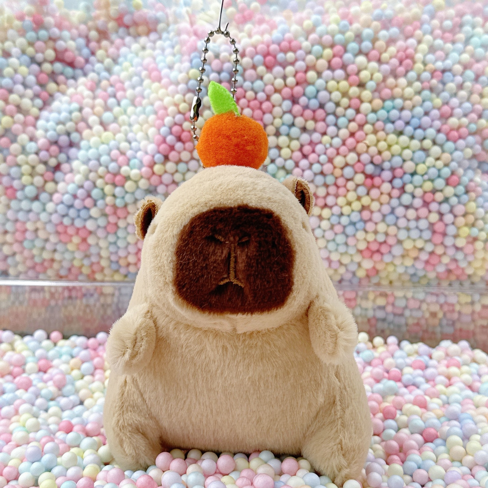 라이트 브라운 오렌지 카피바라 + 비즈 체인