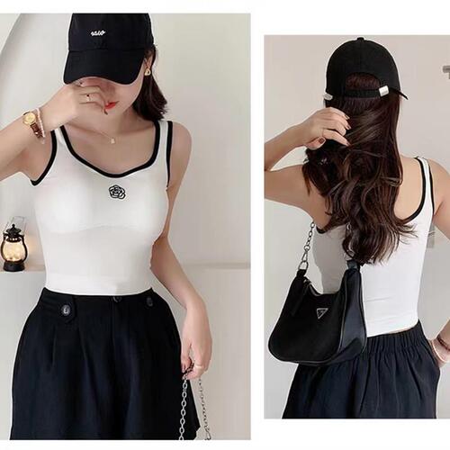 Internet celebrity camellia cotton niche inner wear camisole for women, trendy style with breast pads for outer wear, U-shaped beautiful back and breast-wrapped underwear