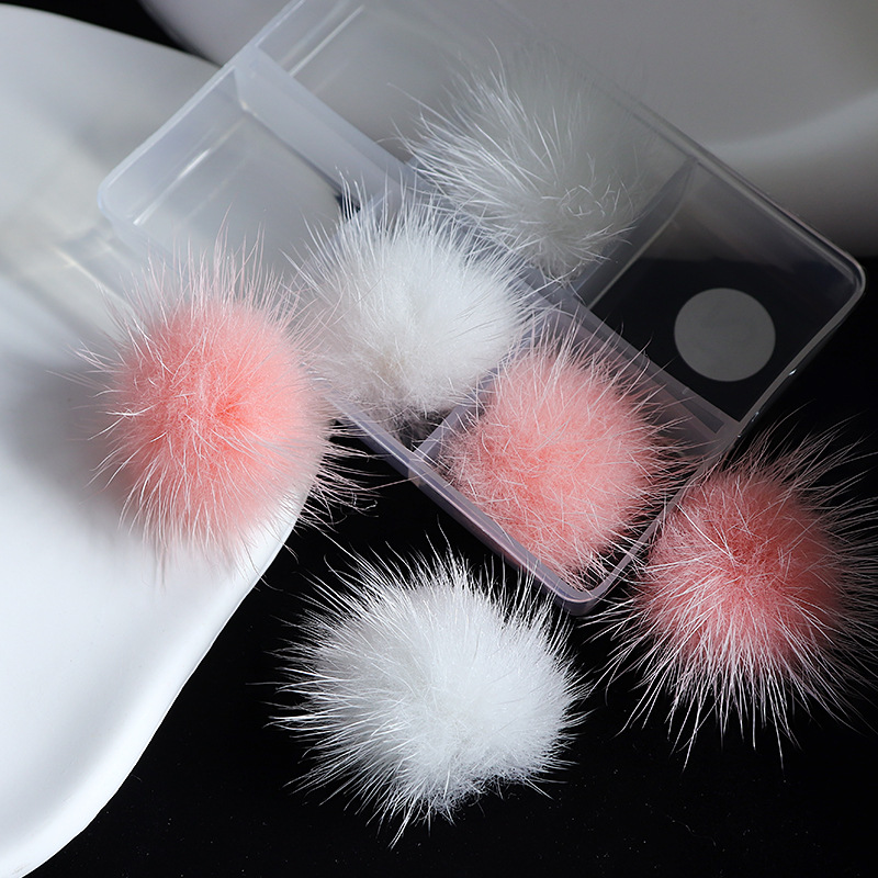 6颗盒装水貂毛球美甲饰品带磁铁可拆卸 秋冬美甲绒毛球装饰品批发