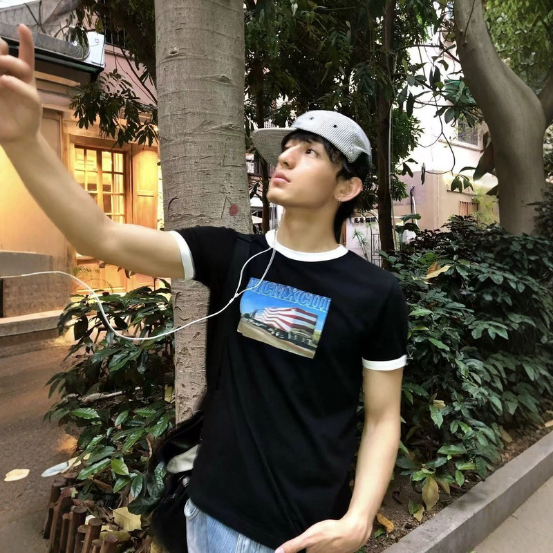 26Ss American-Style Fun Truck Flag Illustration Retro Print Short-Sleeve T-Shirt Unisex Short-Cut Regular Shoulder Color-Block Top