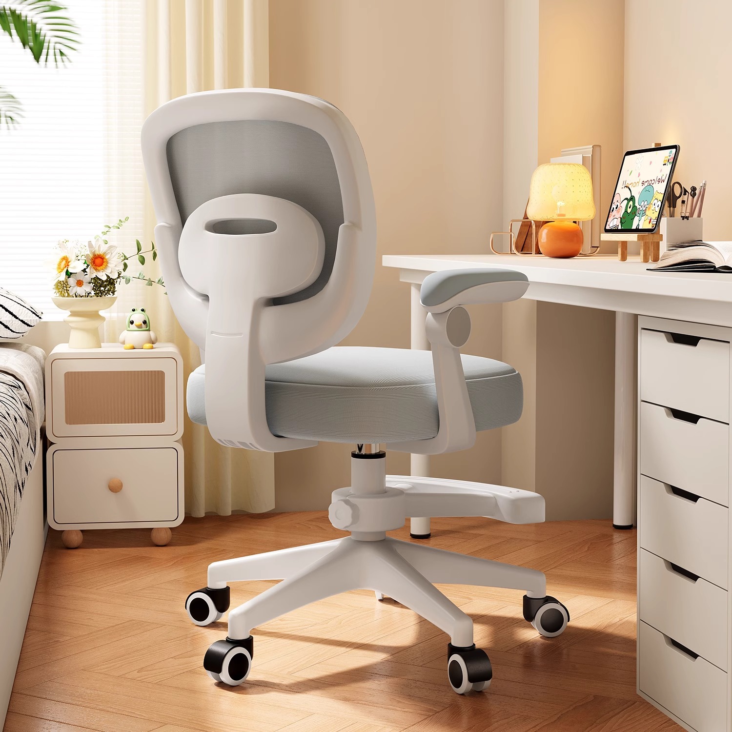 Computer Chair Home Student Backrest Rectivable Learning Chair Ergonomic Sedentary Comfortable Office Chair Swivel Chair