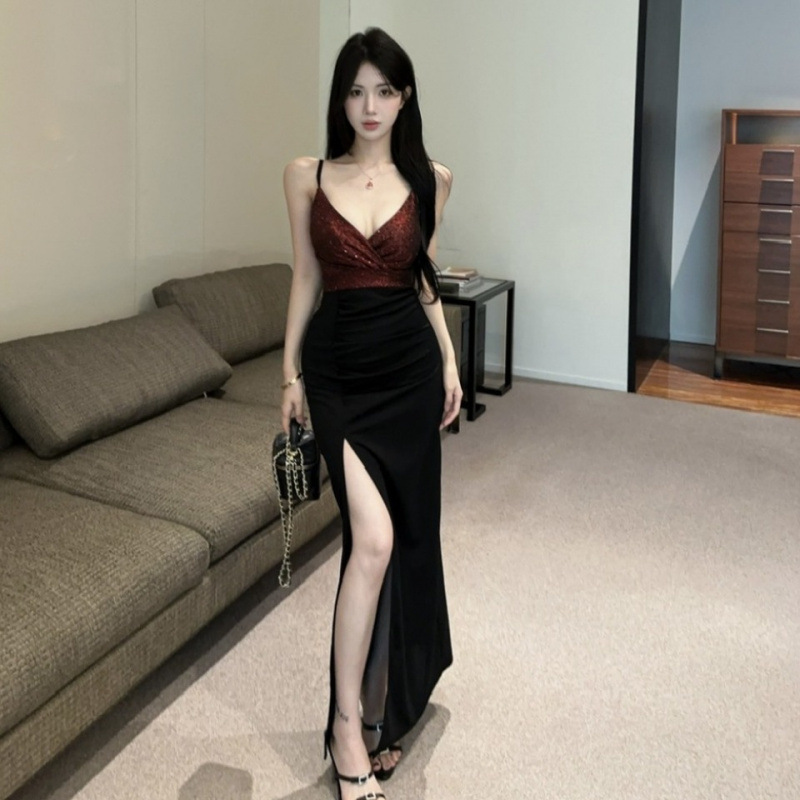 Nightclub Youthful Soft-Style Foot Massage Workwear Sexy Low-Cut V-Neck Sequined Bodycon Slit Long Strap Dress