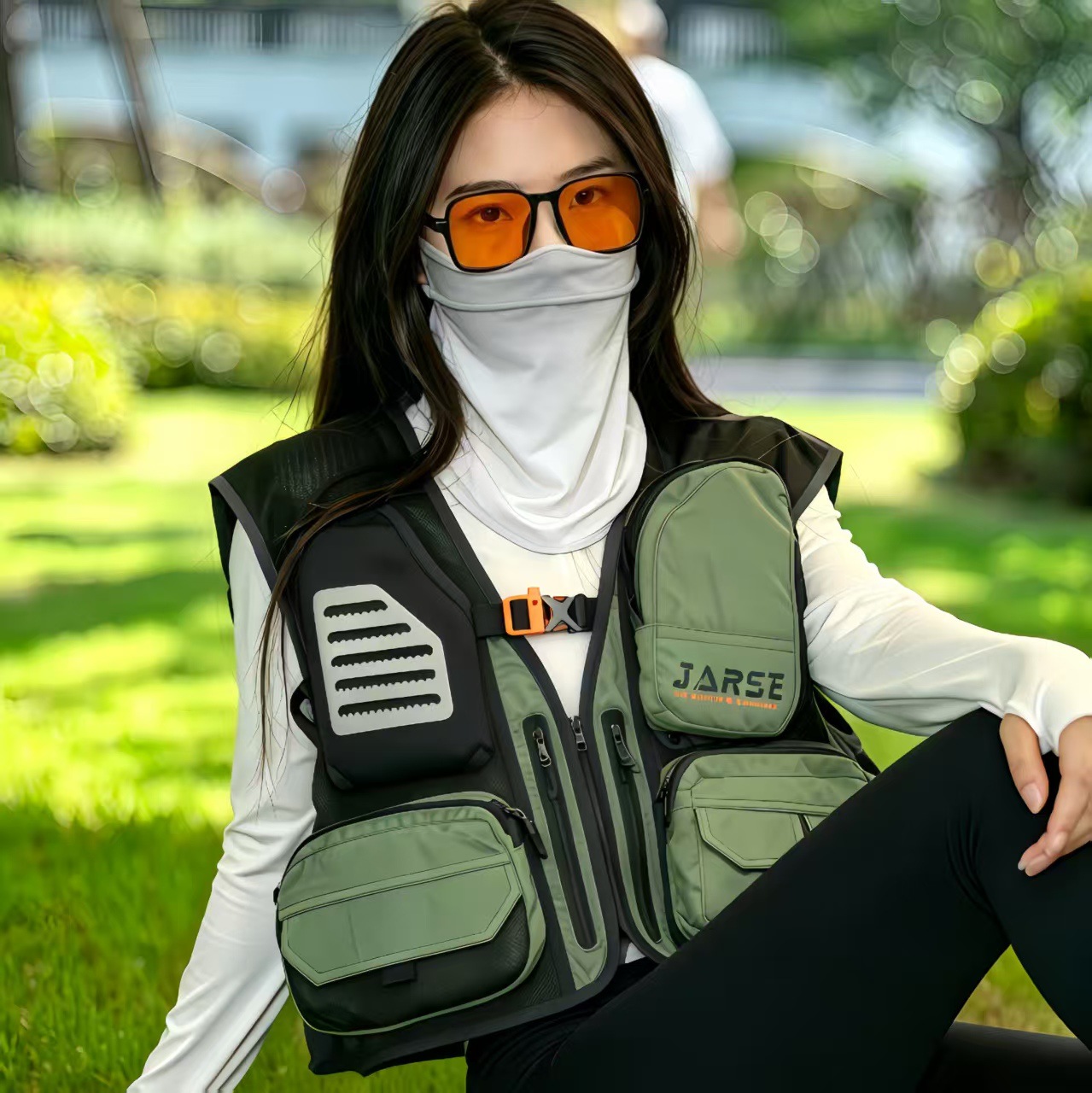 Jiarist Multi-Pocket Multifunctional Vest for Outdoor Fishing, Camping, and Mountaineering