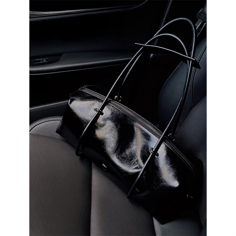 High-Quality Large-Capacity Boston Bag 2025 New Pillow Bag Sports Fitness Handbag Travel Shoulder Bag High-Quality Large-Capacity Boston Bag 2025 New Pillow Bag Sports Fitness Handbag Travel Shoulder Bag