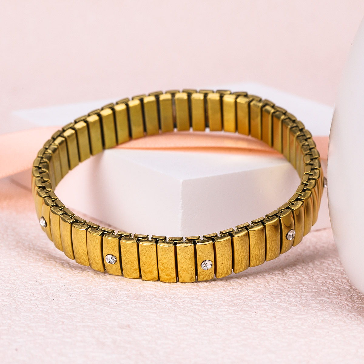 Women's Gender Elegant Geometric 304 Stainless Steel Zircon Bracelets In Bulk