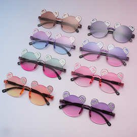 2024年跨境新款小熊儿童太阳镜小孩遮阳眼镜宝宝防晒防紫外线墨镜