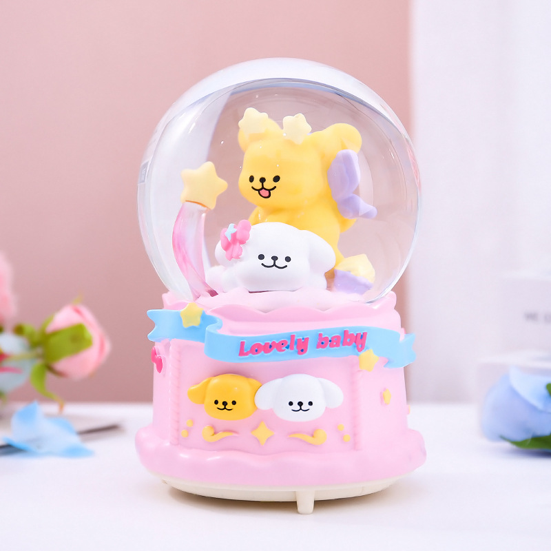 Caja de música de bola de cristal de Kapibala ingenua y linda, adornos de escritorio luminosos, nieve que cae, regalo de cumpleaños para estudiantes y niños