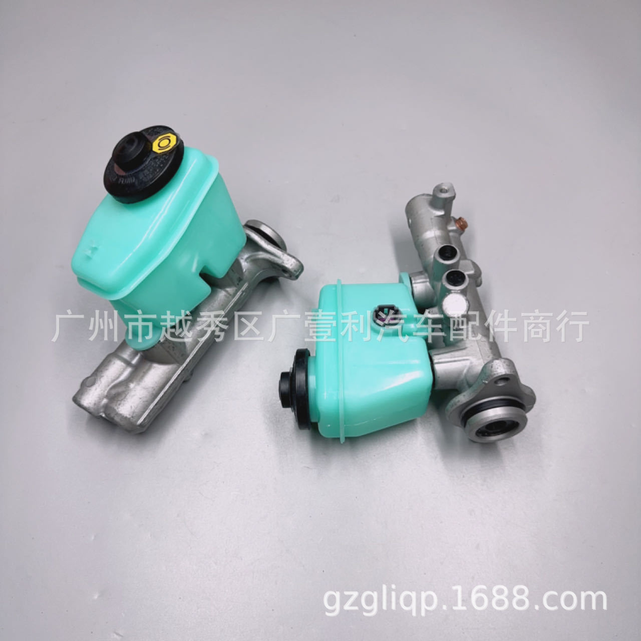 Applicable to 47201-3D360 Hellax Land Cruiser RZN185 KZN185 brake master cylinder