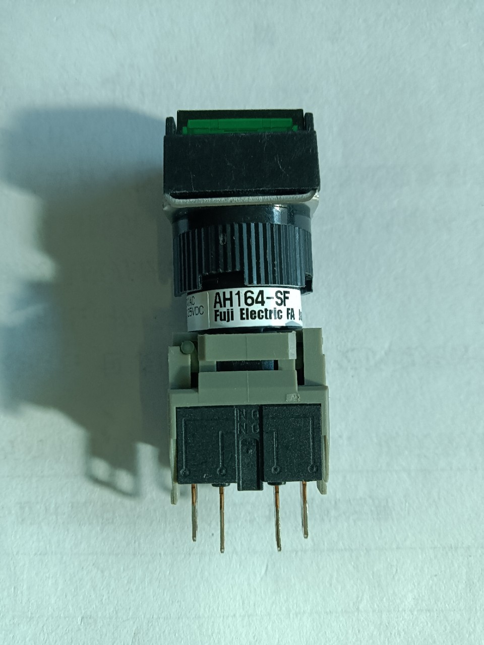 全新原装富士按钮开关AH164-SFG11