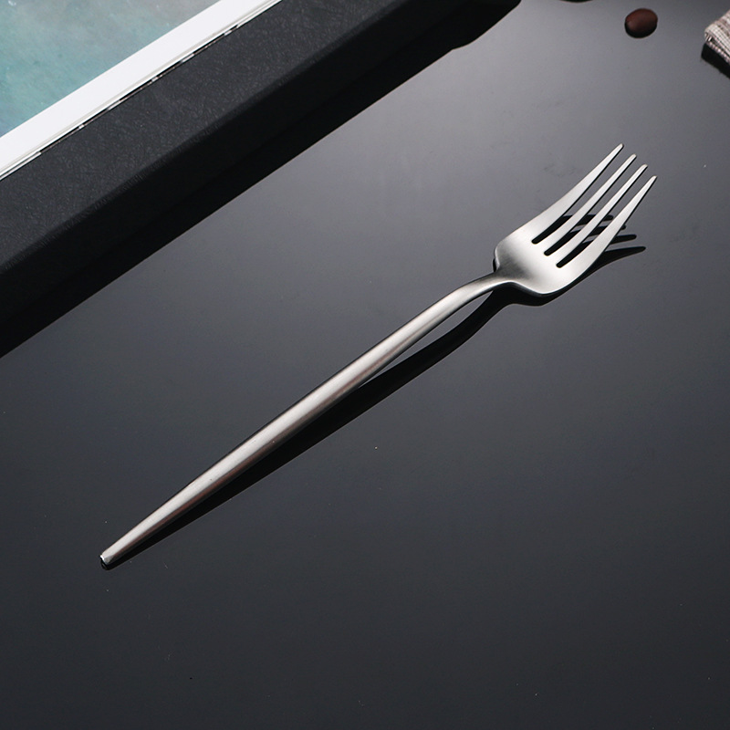 304-Tenedor de plata