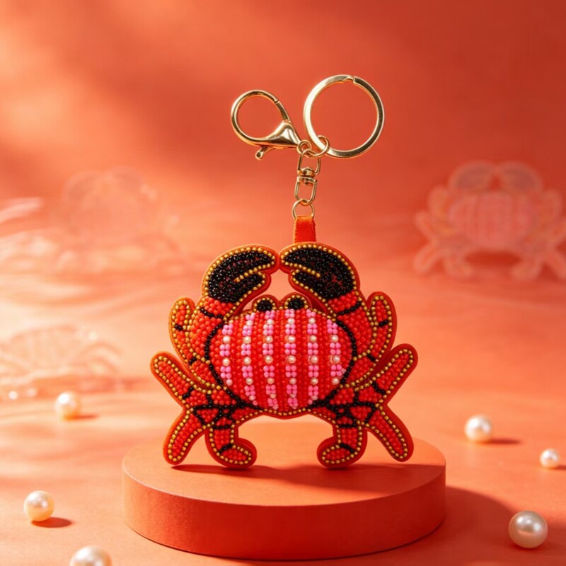 Cross-border in-stock handmade beaded crab keychain, creative hairy crab pendant, bag decoration, gift accessory Cross-border in-stock handmade beaded crab keychain, creative hairy crab pendant, bag decoration, gift accessory