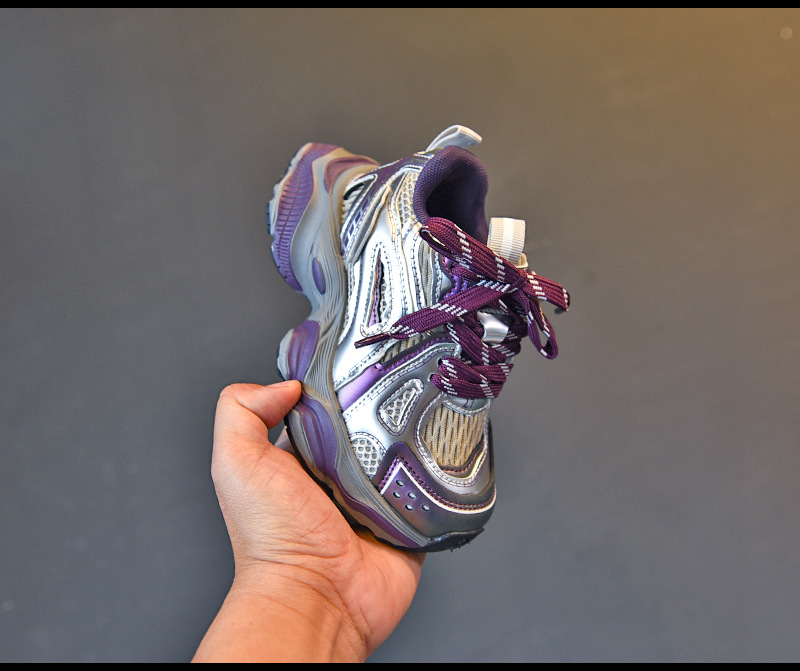 Scarpe da ginnastica per bambini e bambine alla moda_voghion.com