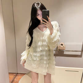 18YX6608欧美2026跨境外贸气质重工钉珠V领蕾丝衫百搭宽松打底衫