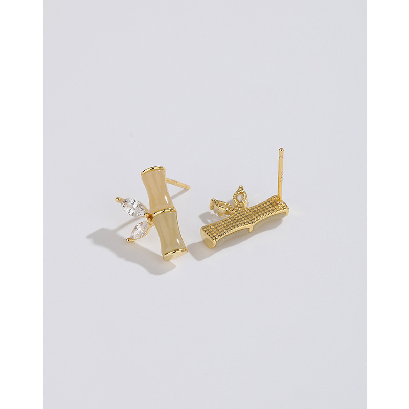 Hetian Jade bambú 925 pendientes de plata esterlina elegante estilo antiguo diseño de nicho de alto grado pendientes 2023 nuevos pendientes