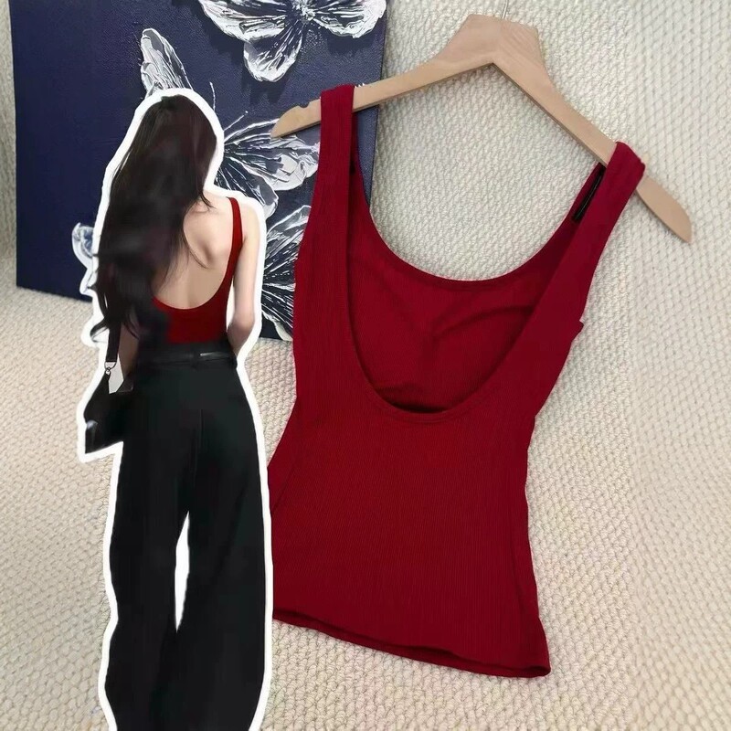Hot Girl Red Backless Non-Slip Camisole with Built-In Bra Pads, Sleeveless Top for Outerwear Hot Girl Red Backless Non-Slip Camisole with Built-In Bra Pads, Sleeveless Top for Outerwear