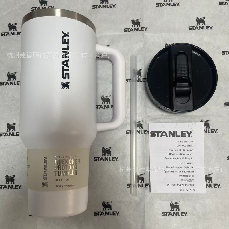 史丹利STANLEY3代保温杯双层不锈钢巨无霸杯40oz防漏可拆卸吸嘴|undefined
