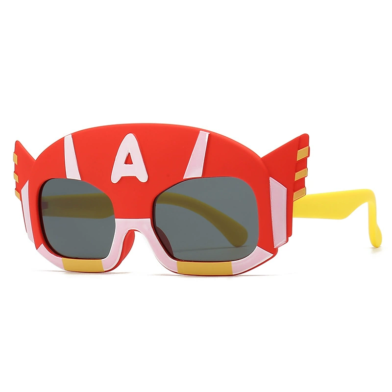 Fashionable soft silicone polarising children's sunglasses