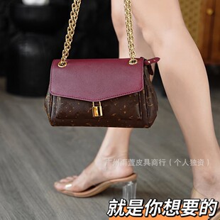 (�V��픰�)�H�Ұ��� 1V�ϻ���оƬ�M���汾���N��ʽŮ��б���