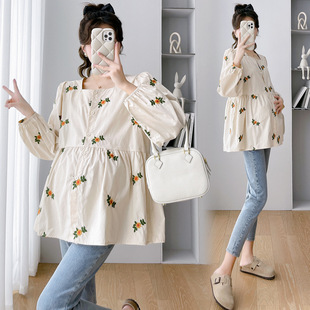 Real Shot All-match 2025 Pregnant Women Spring New French Square Collar Embroidered Fashion Loose Doll Shirt Top
