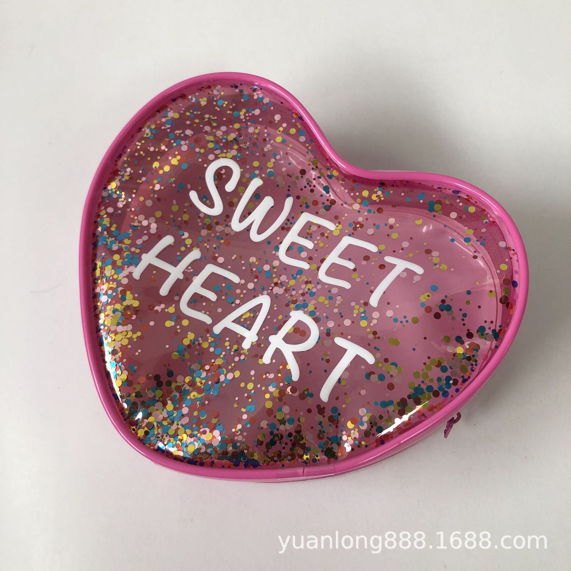 PVC爱心流沙化妆包