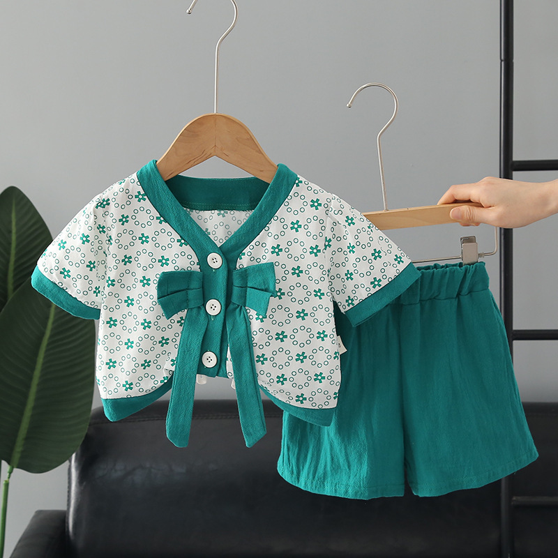 녹색 카디건 나비 꽃 정장