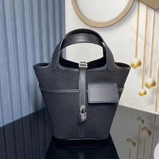 2025 New Cargo Basket Women's Bag Canvas Splicing Plain Genuine Leather Bucket Pocket Bag Hand Carry