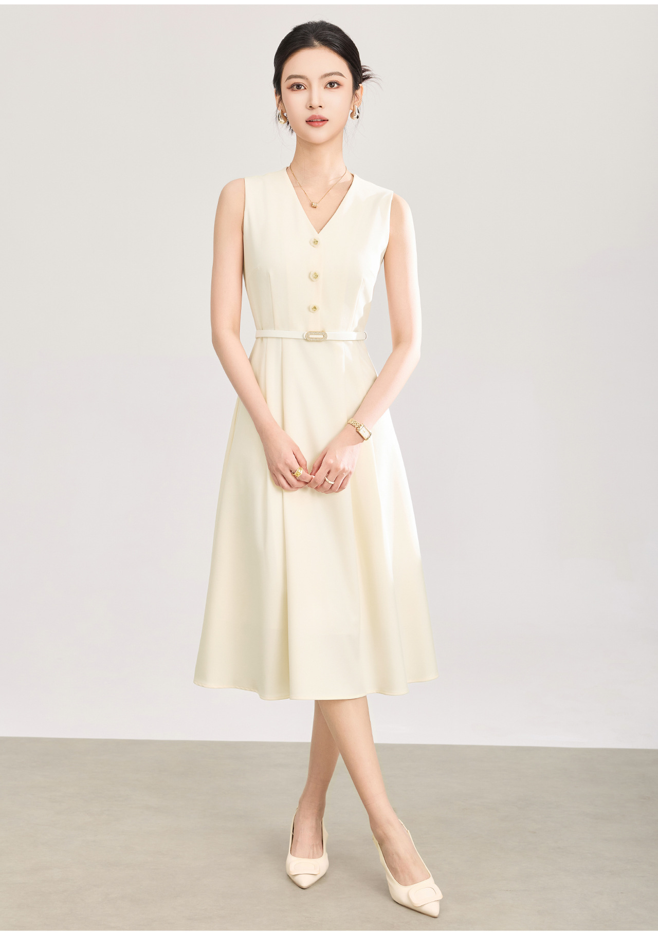 Đầm vest liền ôm body nữ công sở tay ngắn — màu be chi tiết 5