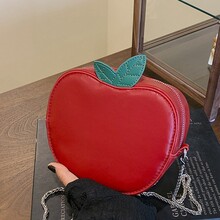 可爱苹果小包包女2026新款森系日常时尚单肩包链条斜挎迷你水果包