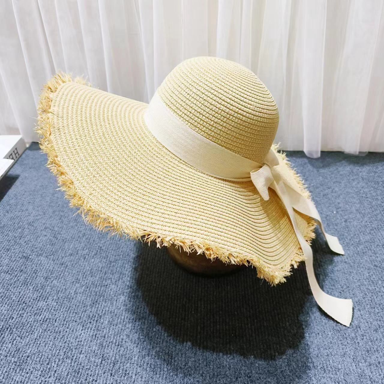 700g Weight Straw Hat Hats Type Holiday, Beach Occasion Straw Material Solid Color, Bow Knot Pattern Summer Season Women's Gender Elegant, Simple Style Style Wide Eaves Rim Women's Elegant Simple Style Solid Color Bow Knot Wide Eaves Straw Hat 1