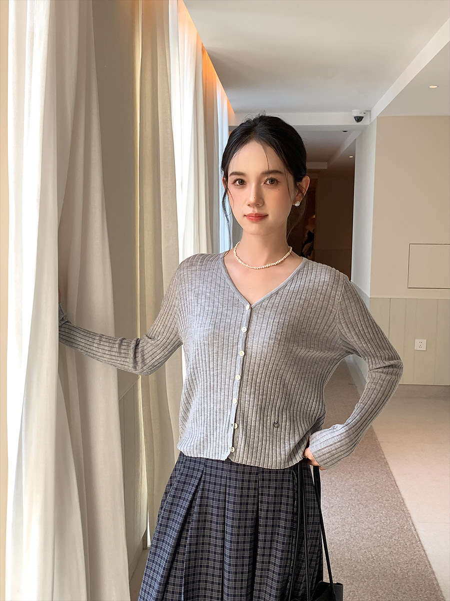 Yy0522 light gray top