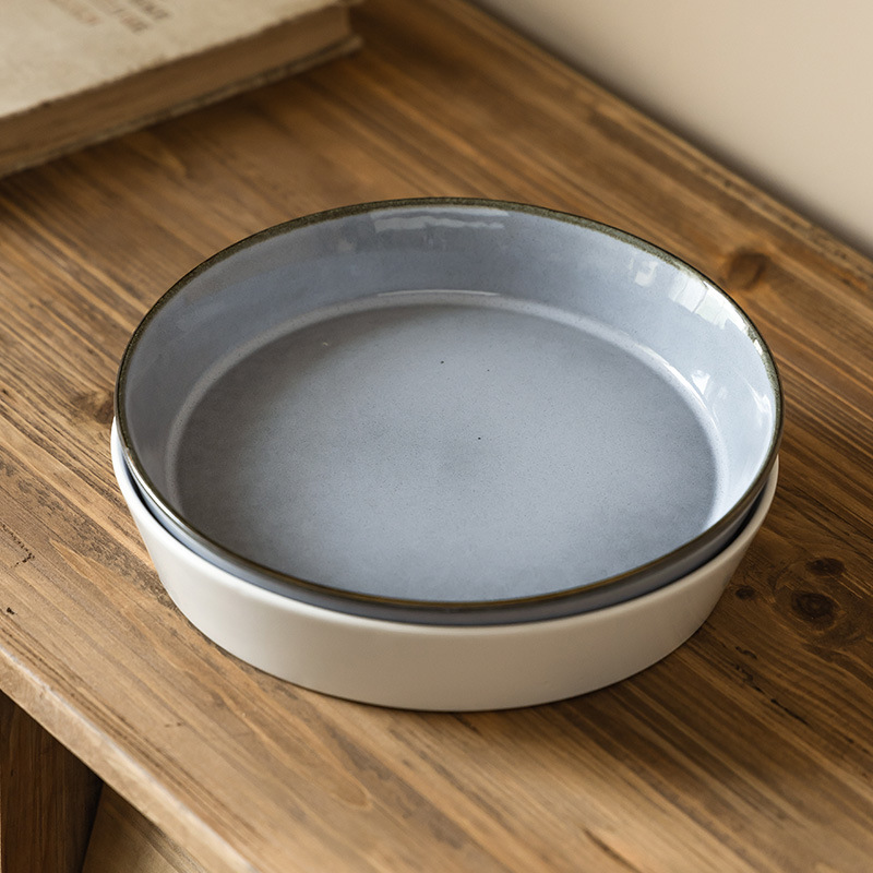 Si te gusta lo retro, no te pierdas el plato de cerámica profunda, el plato de frutas en la sala de estar, la concepción artística de la comida occidental, el plato de verduras para el hogar, el plato de vajilla