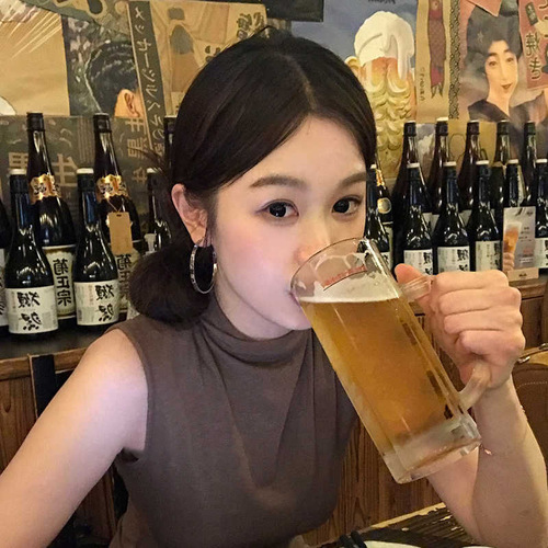 New European and American style earrings, ear rings, small face earrings, fashion simple circle big circle design earrings, new 