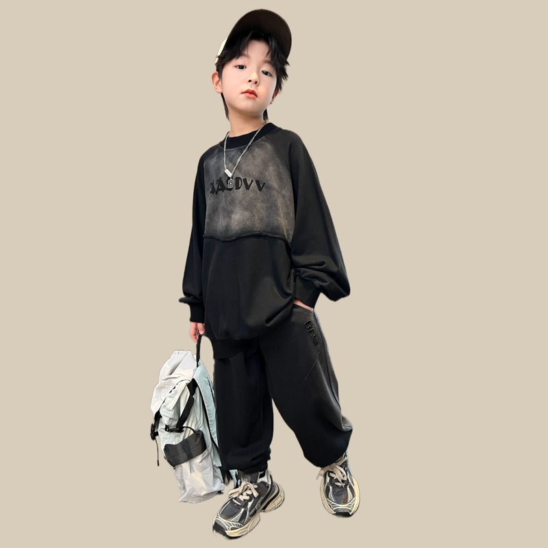 Jungen trendiger Marken-Hoodie für Frühling und 2024, neues Outfit, explosives Street-Hooligan-Hübsches Oberteil, mittel bis groß_voghion.com