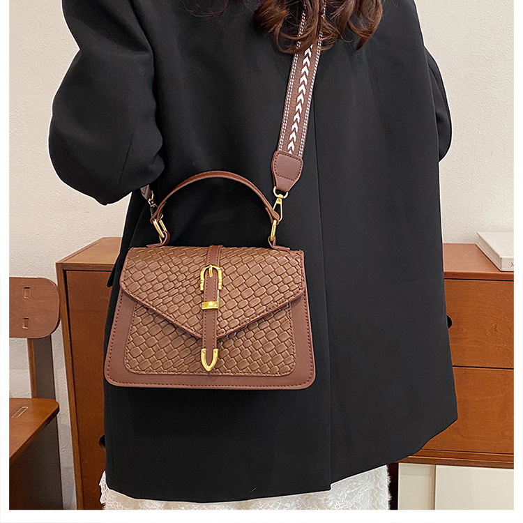 307g Weight Magnetic Buckle Closure Type Single Shoulder Strap Strap Type Crossbody Bag Bags Type Daily Occasion Pu Leather Material Color Block, Solid Color Pattern All Seasons Season Women's Gender Classic Style Style Square Shape Small Size Women's Small Pu Leather Color Block Solid Color Classic Style Square Magnetic Buckle Crossbody Bag 14