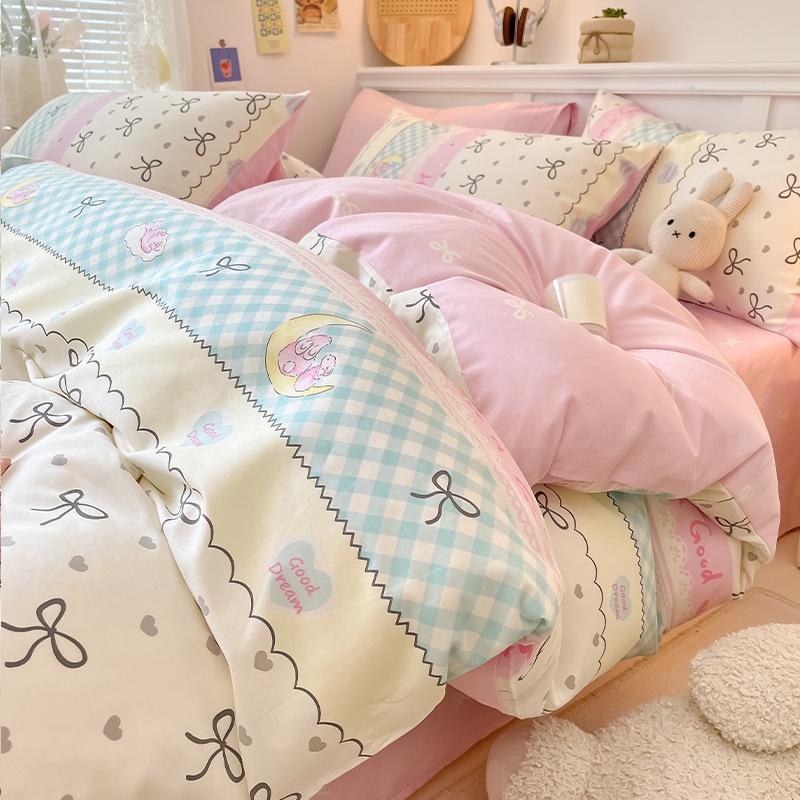 Juego de cama de algodón puro de cuatro piezas 2025 nuevo estilo algodón pequeño sábana fresca funda de edredón sábana ropa de cama de tres piezas