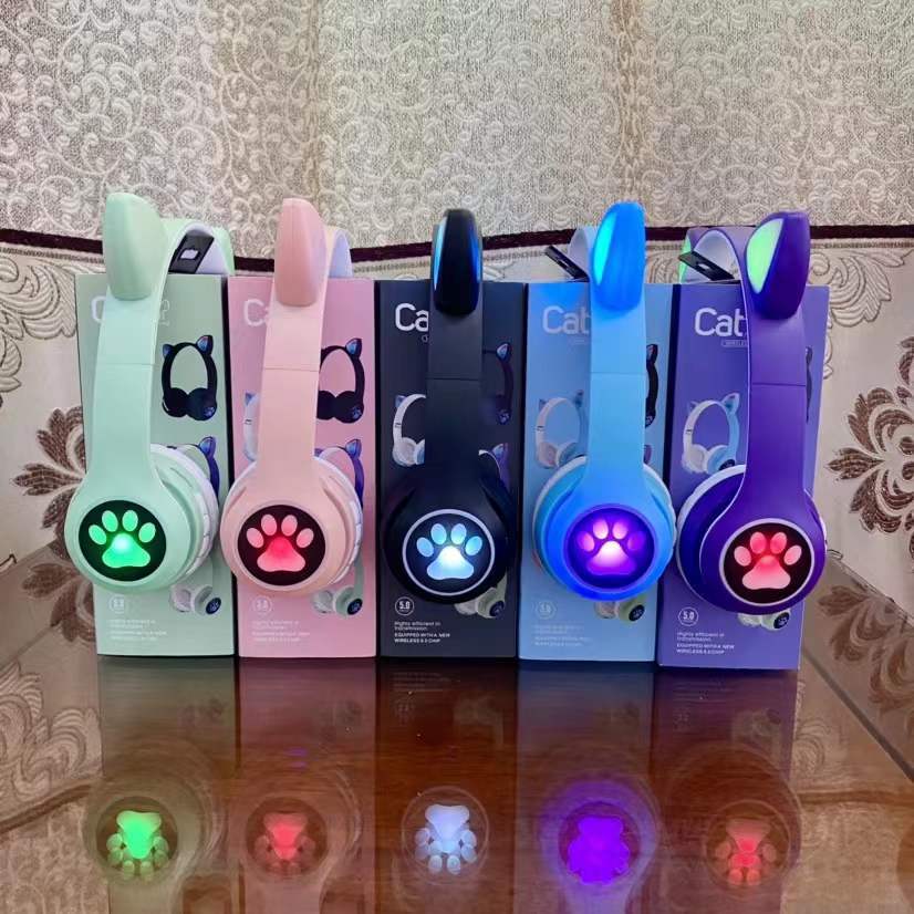 En stock suministro de auriculares VIV-23M auricular Bluetooth luminoso orejas de gato plegable tarjeta inalámbrica Bluetooth