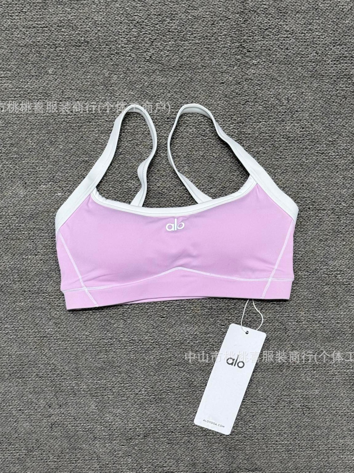 Inventario desnudo de alta elasticidad yoga conjunto de sujetadores de cintura de elevación de cadera línea de acondicionamiento de forma pantalones cortos de ejercicio al aire libre para mujeres