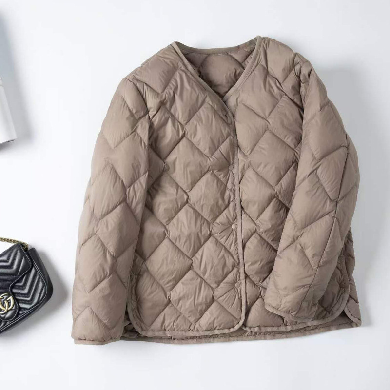 Youjia Clothing Autumn and Winter Diamond Pattern Round Neck Collarless Lightweight down Jacket for Women with White Duck down Inner Lining Casual Outerwear