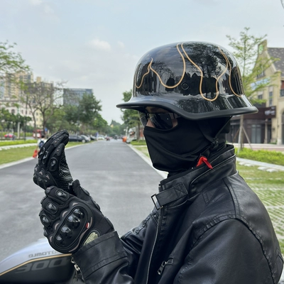 Scoop Helmets – Motosiklet dəbilqələri