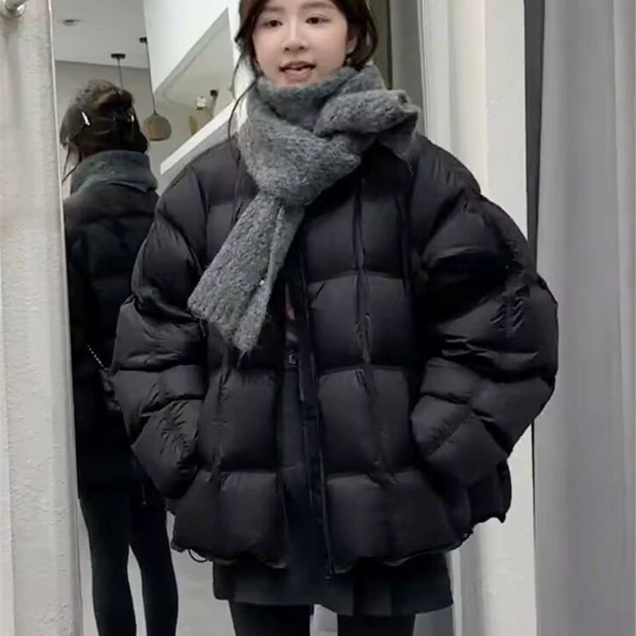 Утолщенная теплая белая пуховая куртка с круглым вырезом для женщин, новая зимняя свободная утягивающая пуховая куртка в стиле casual.