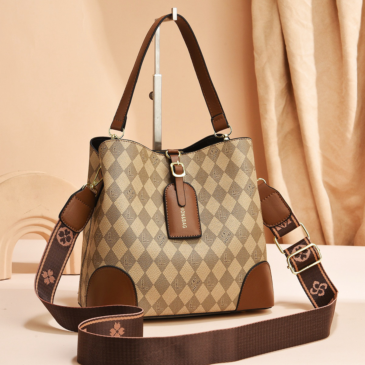 Bolsos de mujer de Taizhou Bolsos de mujer retro bagpu Bolsos de cubo a cuadros Bolsos de hombro de gran capacidad Bolsos de mensajero Ladiesbags