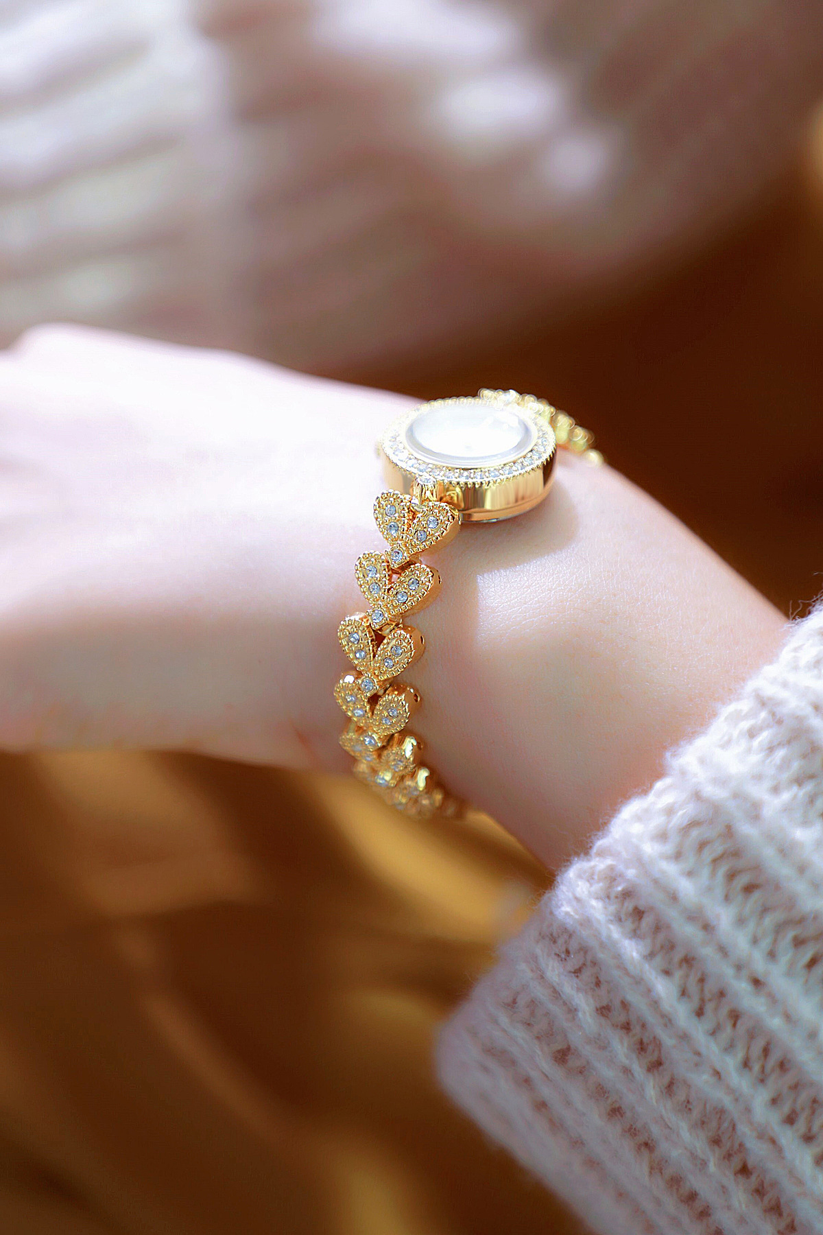 Women's Gender Simple Style Classic Style Heart Shape Jewelry Buckle Quartz Women's Watches